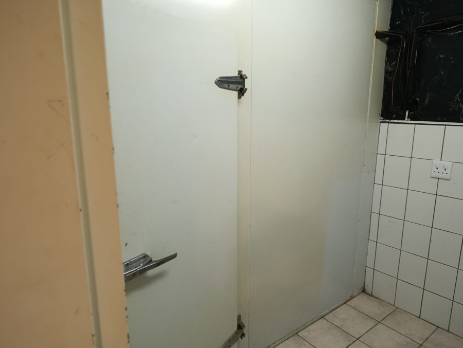 To Let Commercial Property for Rent in Fisherhaven Western Cape